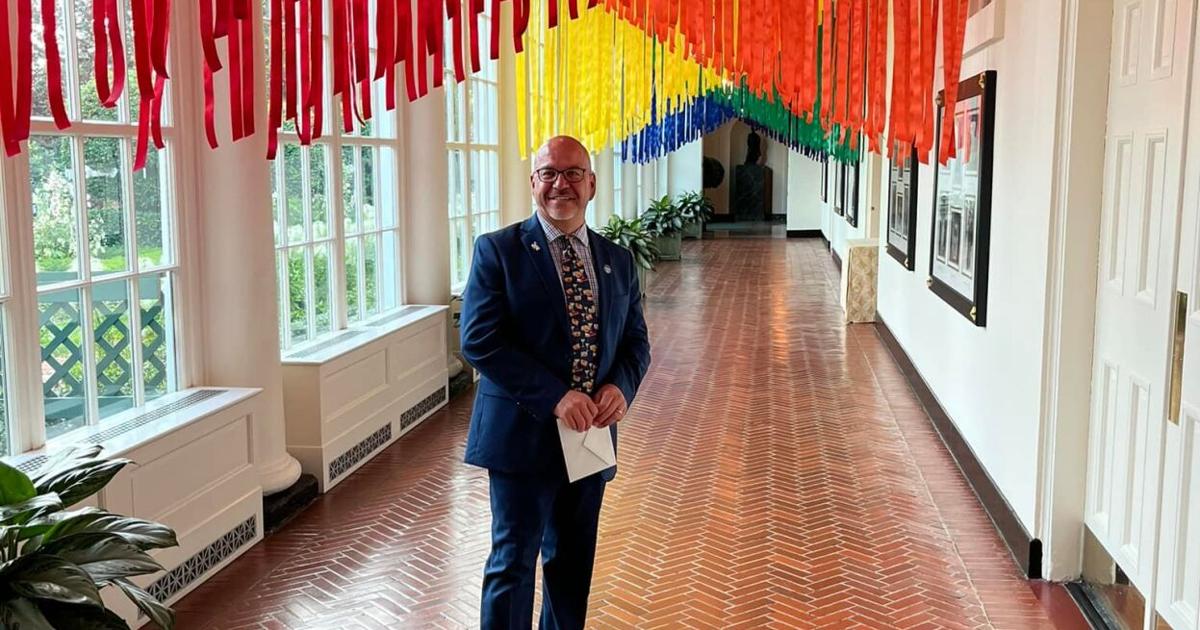 Decorating the White House: Banks invited to Washington D.C. to spread Christmas cheer